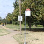 MetroBus stop #3296 Concourse at Washington northbound